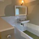 La Metairie Spa