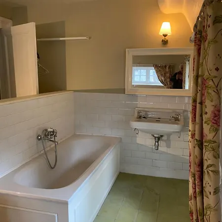 La Metairie * Spa